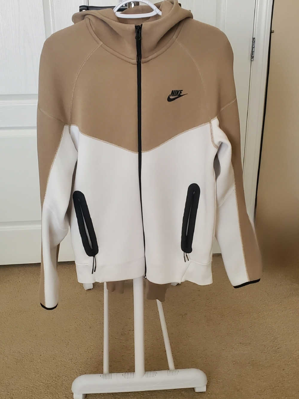 Nike Men's Nike Tech Beige and White Full-Zip Bomber Hoodie